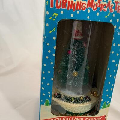 (6) Vintage | Vintage Turning Musical Tree