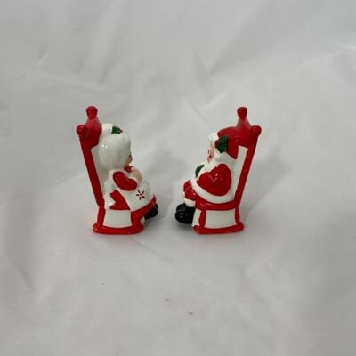 (9) Vintage | Norcrest Santa & Mrs Claus | Two Japan Angel Candleholders