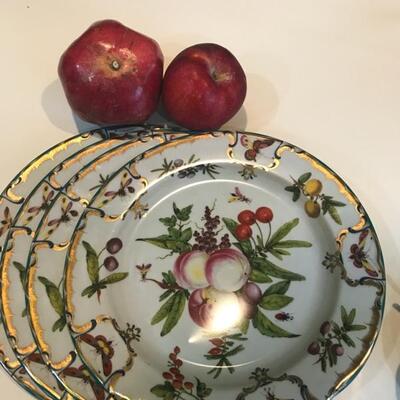 Lot 2-Z Tin Plates by Elite Gift Boxes England