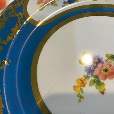 Lot 3-Z Tin Plates by Elite Gift Boxes for the Met.