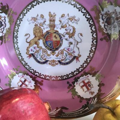 Lot 4-Z Tin Commemorative Plates from the Royal Collection