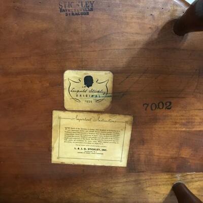 Stickler Captain Chairs