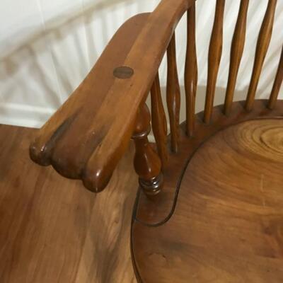 Stickler Captain Chairs