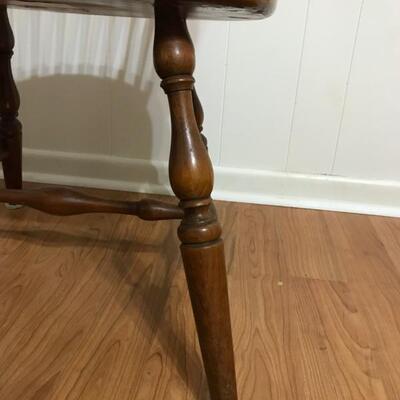 Stickler Captain Chairs