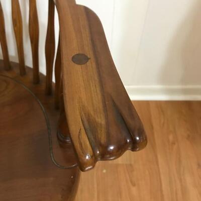 Stickler Captain Chairs