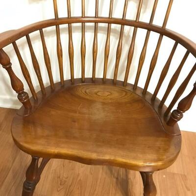 Stickler Captain Chairs
