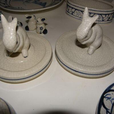 19 piece Rabbit design dinner ware.