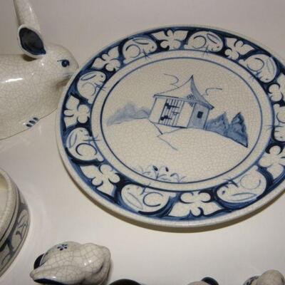 19 piece Rabbit design dinner ware.
