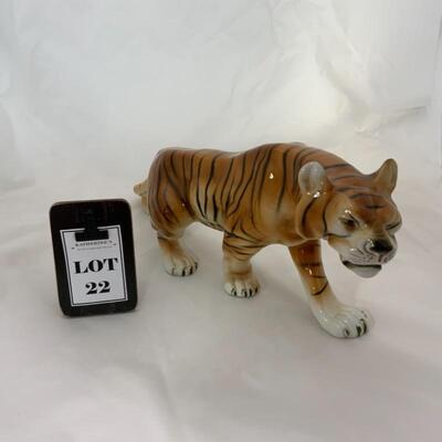 .22. Vintage | Royal Dux | Double Marked | Tiger 