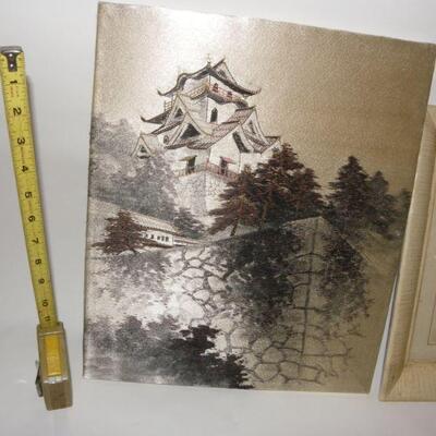 2 Japannese screen prints.