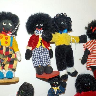 7 - Golliwog Minatures.