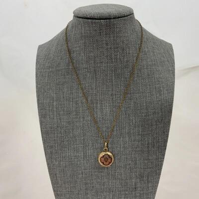 .44. Vintage | Taille dâ€™Epargne Locket | Signat 
