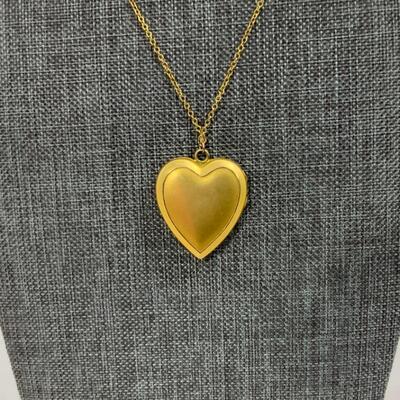 .51. Edwardian | Heart-Shaped Locket | Paste Stones