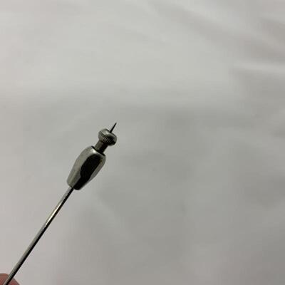 .61. Art Deco | Platinum, Diamond & Sapphire | Stick Pin