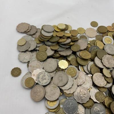 .62. Large Lot Hong Kong Currency