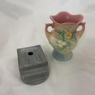 .63. Hull Vase | Persian 1944 Ashtray