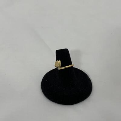 .66. 10K | Hello Kitty Ring