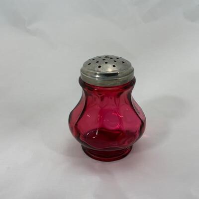 .92. Heavy Cranberry Sugar Shaker