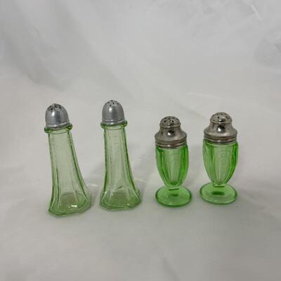 .115. Antique | Depression Glass Salt & Pepper Shakers | Green