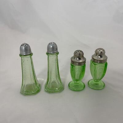 .115. Antique | Depression Glass Salt & Pepper Shakers | Green