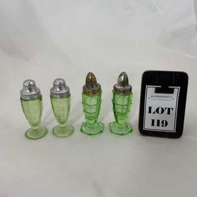 .119. Green Depression Glass Salt & Pepper Shakers