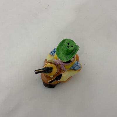 .120. Vintage | Nodder Cowboy and Gun | Salt & Pepper