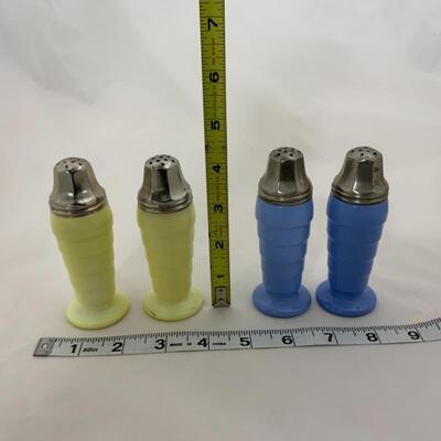 .121. Vintage | Fired-on ModernTone Salt & Pepper Shakers