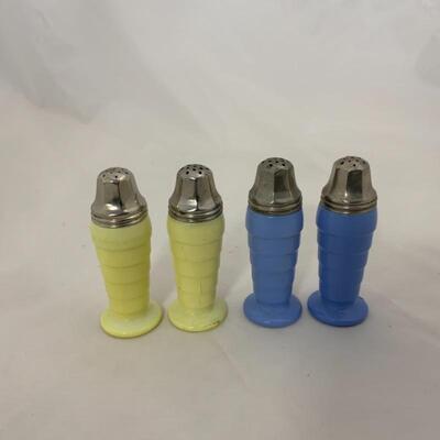 .121. Vintage | Fired-on ModernTone Salt & Pepper Shakers