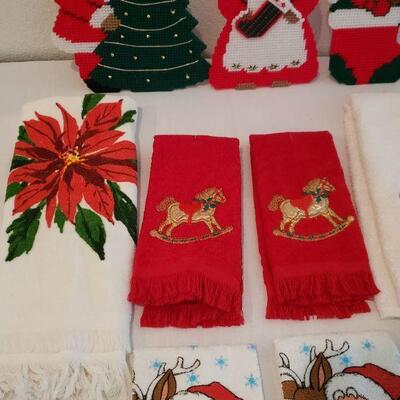 Lot 10: Mixed Christmas Hand Towels and Deco