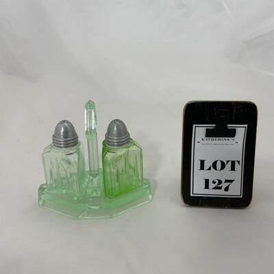 .127. Antique | Green Depression Glass | Triangle | Art Deco
