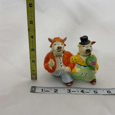 .128. Antique | Pig Nodder Shaker Set