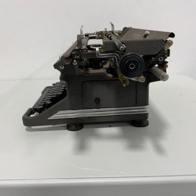.164. Vintage | Underwood Wide Carriage Typewriter 