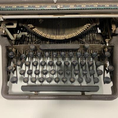 .164. Vintage | Underwood Wide Carriage Typewriter 
