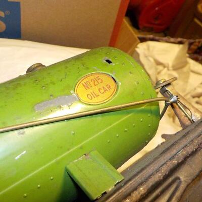 " Lionel Model Pre- War Trains "O" super motor & 215 Oil Car".