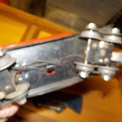 More Lionel accessories trains. (4).