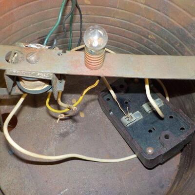 Wicked  COOL Lionel Pre-War model train accessories."