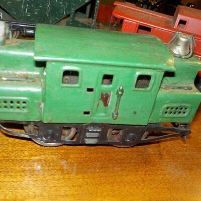 4- " O" Gauge Lionel Model Train Cars".