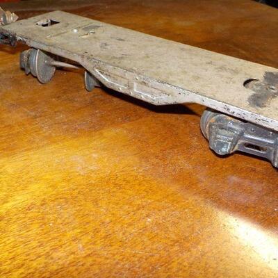 More Lionel accessories trains. (4)