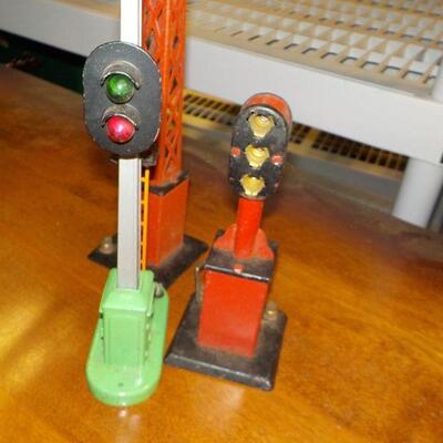 " Super COOL Lionel pre- war model train Signal Lights" Original.