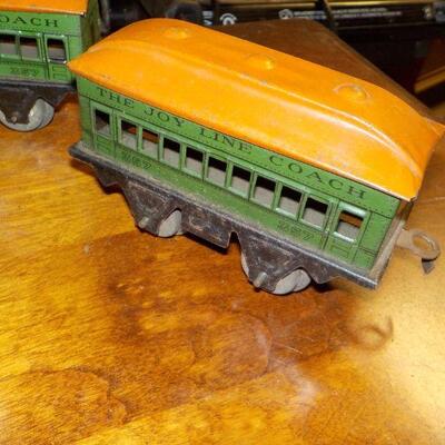 6- Model Train Cars pre-war Hafner Model Trains".