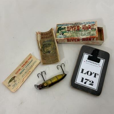 .172. Vintage | River Runt Spook Floater in Box | Catalogue