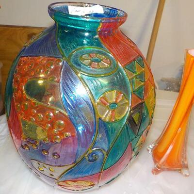 Amazing Vases Glass Multi color and Twisted Translucent Vase.