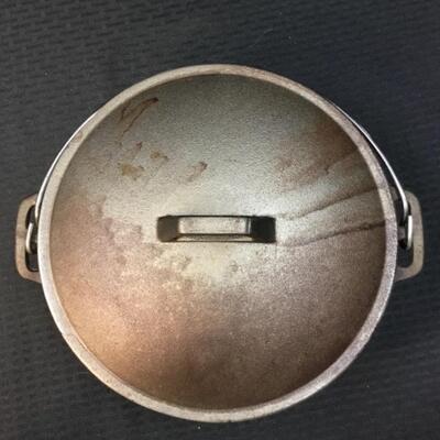 10â€œ Cast Iron Dutch Oven #1