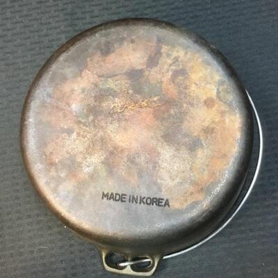 10â€œ Cast Iron Dutch Oven #1