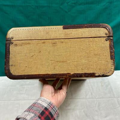 Vintage Hard Sided Air Pak Suitcase