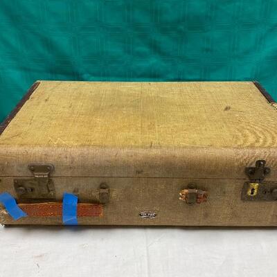 Vintage Hard Sided Air Pak Suitcase