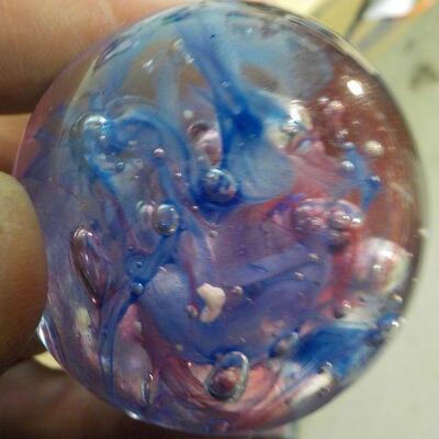 5  Stunning collector peces/ Murano, brass budda, paper weight, anne hathaway,