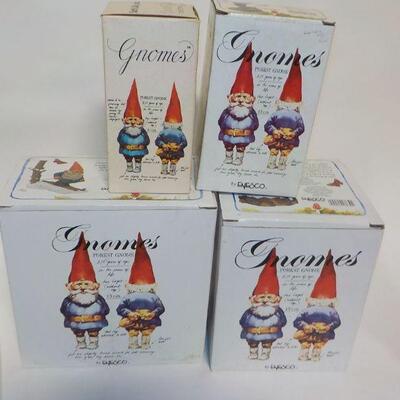 New in Boxes " Gnomes" (4) Xmass special. "Enesco".