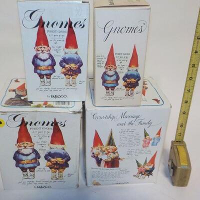 No. 2 Santa special New in Box "Gnomes" Enesco, (4)..
