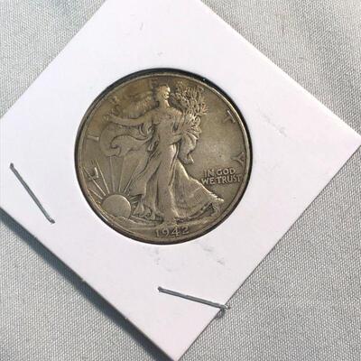 Lot 22 - 1942 Liberty Walking Half Dollar